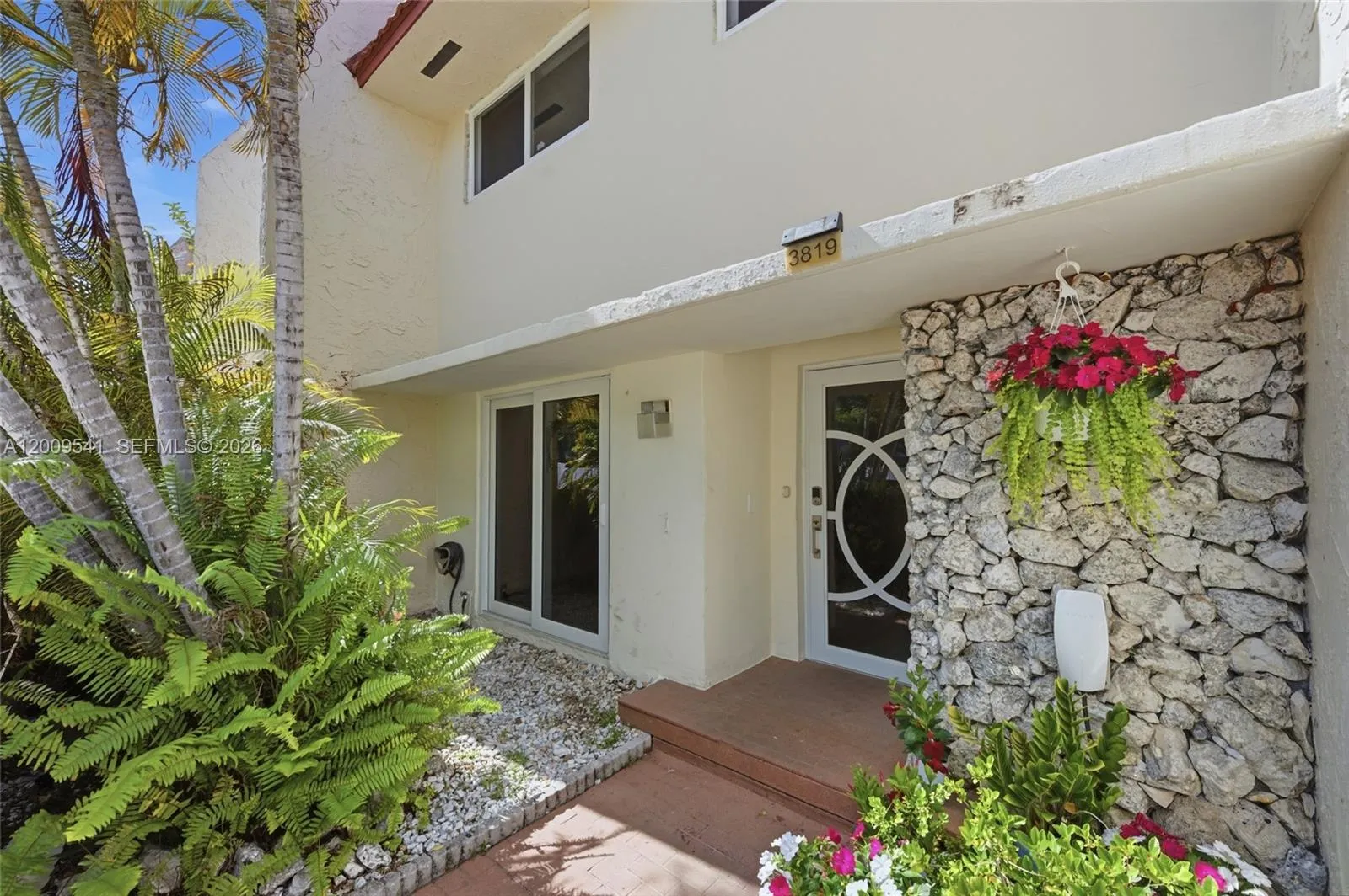 3819 Ne 170th St B-1, North Miami Beach, Florida 3, North Miami Beach, Florida 33160, 3 Bedrooms Bedrooms, ,2 BathroomsBathrooms,Residential,For Sale,3819 Ne 170th St B-1, North Miami Beach, Florida 3,A12009541