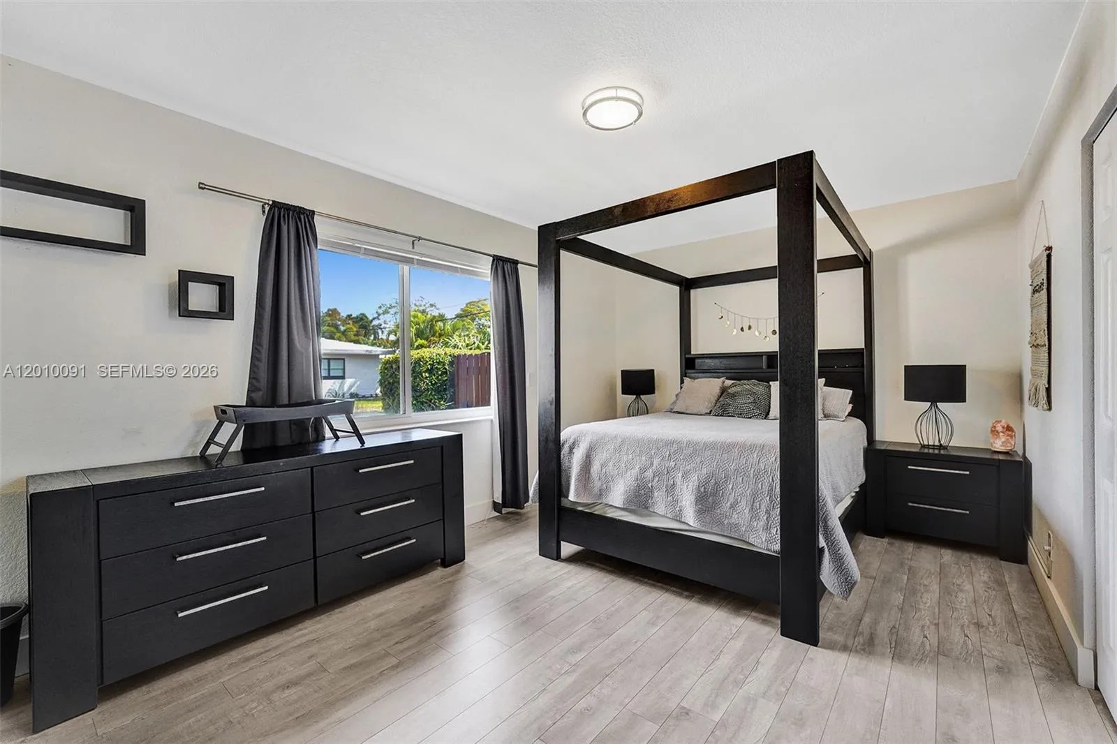 Second primary bedroom