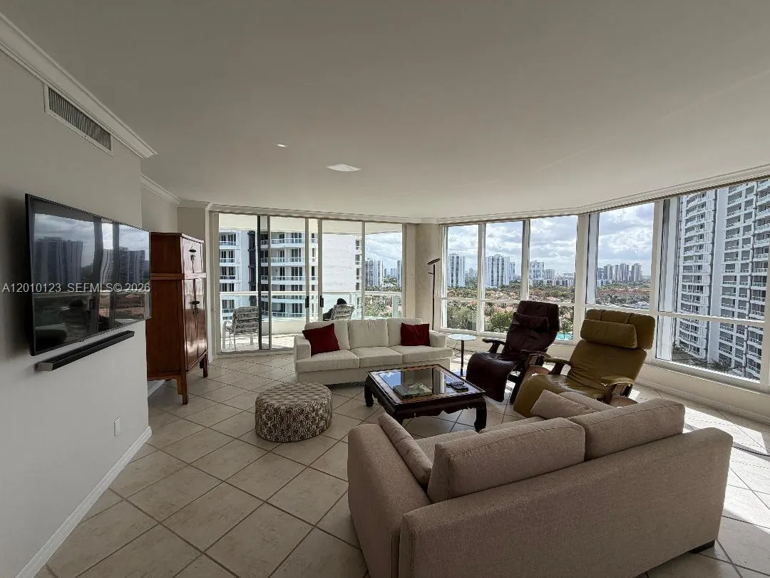 21150 Point Pl 1202, Aventura, Florida 33180, Aventura, Florida 33180, 2 Bedrooms Bedrooms, ,2 BathroomsBathrooms,Residential,For Sale,21150 Point Pl 1202, Aventura, Florida 33180,A12010123