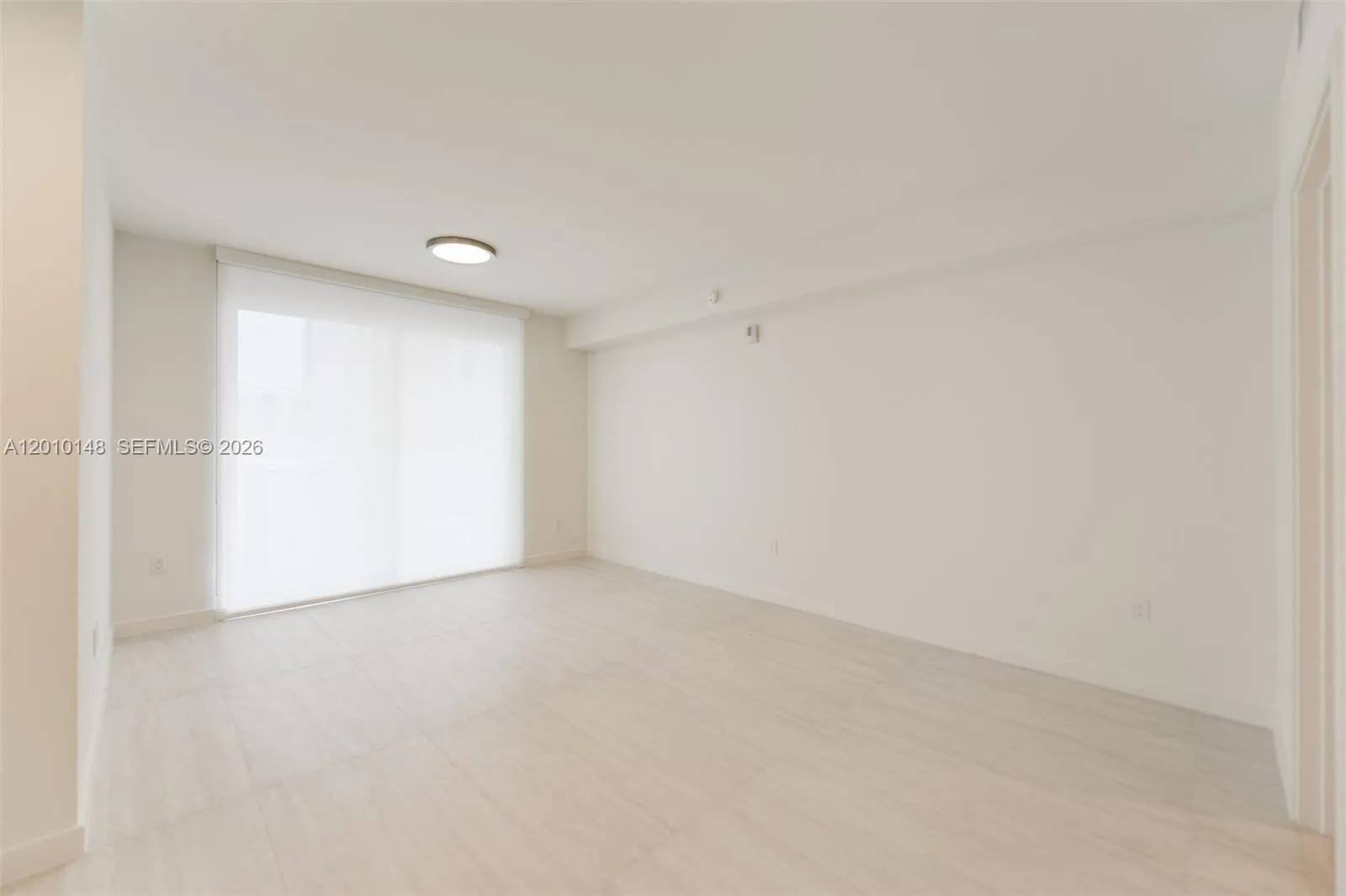 77 Se 5 Street 2604, Miami, Florida 33131, Miami, Florida 33131, ,1 BathroomBathrooms,Residential Lease,For Rent,77 Se 5 Street 2604, Miami, Florida 33131,A12010148