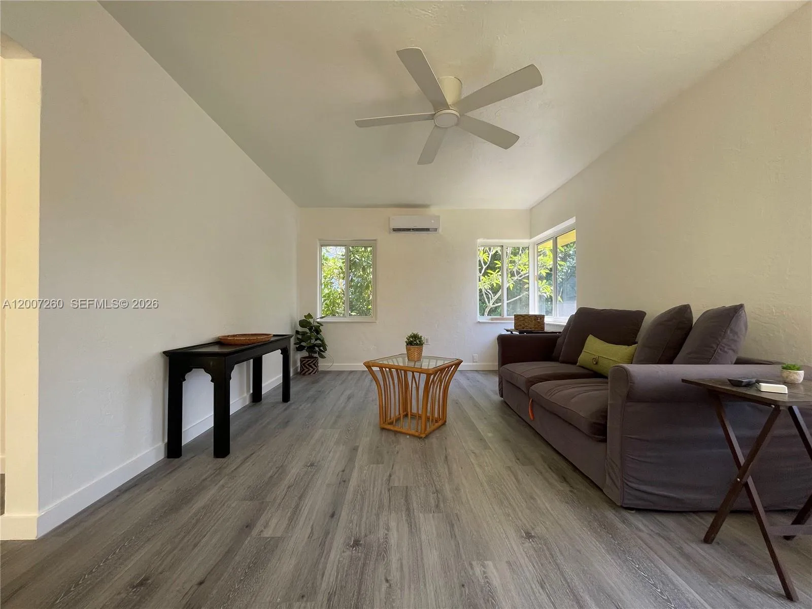 401-403 Ne 14th Ave, Fort Lauderdale, Florida 3330, Fort Lauderdale, Florida 33301, ,Residential Income,For Sale,401-403 Ne 14th Ave, Fort Lauderdale, Florida 3330,A12007260