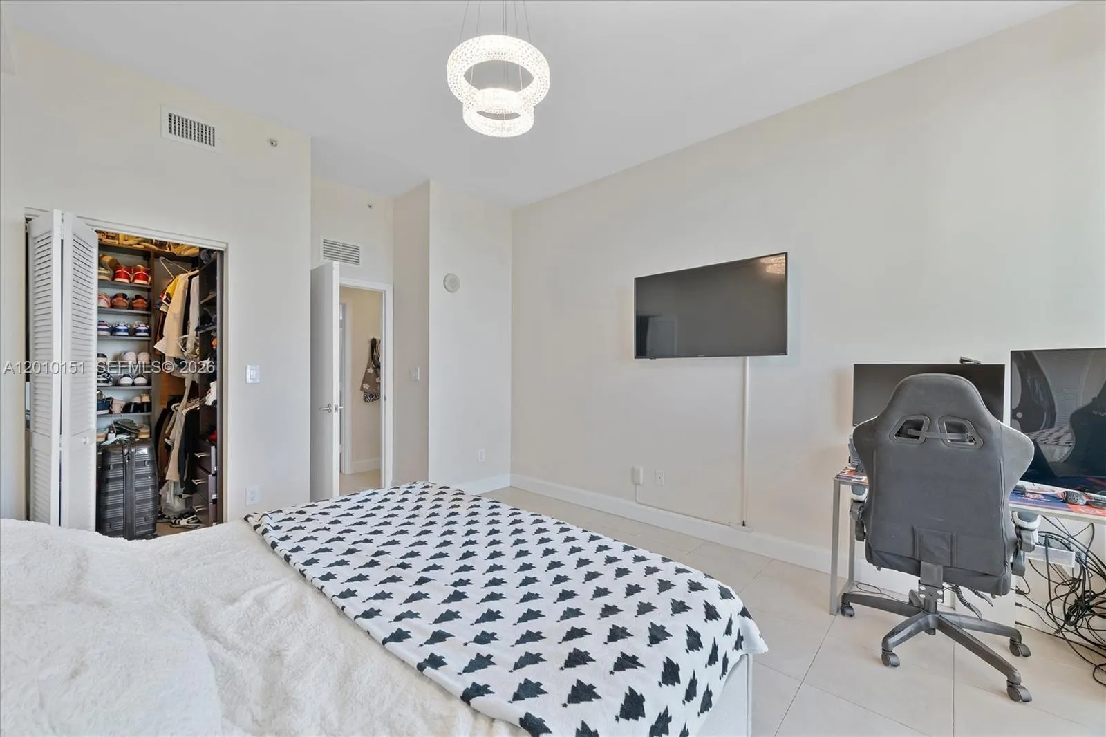 2525 Sw 3rd Ave 1603, Miami, Florida 33129, Miami, Florida 33129, 1 Bedroom Bedrooms, ,1 BathroomBathrooms,Residential,For Sale,2525 Sw 3rd Ave 1603, Miami, Florida 33129,A12010151