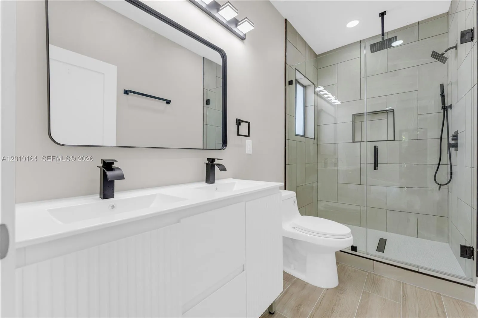 1816 Nw 49th St, Miami, Florida 33142, Miami, Florida 33142, 4 Bedrooms Bedrooms, ,2 BathroomsBathrooms,Residential,For Sale,1816 Nw 49th St, Miami, Florida 33142,A12010164