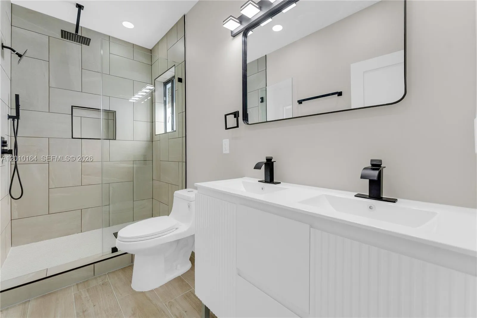 1816 Nw 49th St, Miami, Florida 33142, Miami, Florida 33142, 4 Bedrooms Bedrooms, ,2 BathroomsBathrooms,Residential,For Sale,1816 Nw 49th St, Miami, Florida 33142,A12010164