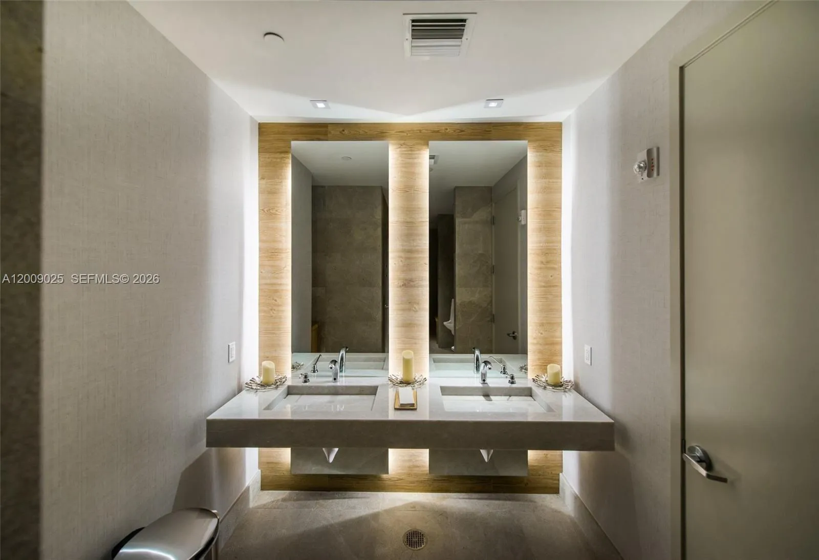 1010 Brickell Ave 2910, Miami, Florida 33131, Miami, Florida 33131, ,1 BathroomBathrooms,Residential Lease,For Rent,1010 Brickell Ave 2910, Miami, Florida 33131,A12009025