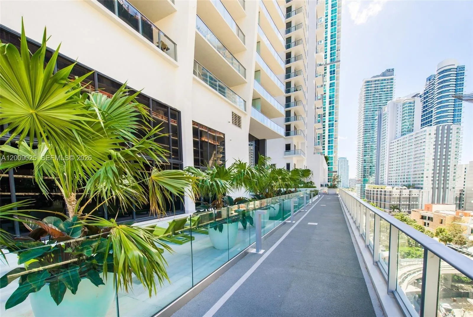 1010 Brickell Ave 2910, Miami, Florida 33131, Miami, Florida 33131, ,1 BathroomBathrooms,Residential Lease,For Rent,1010 Brickell Ave 2910, Miami, Florida 33131,A12009025