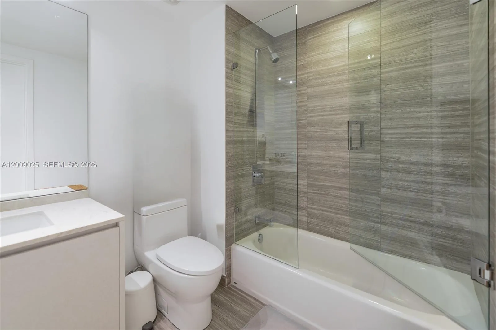 1010 Brickell Ave 2910, Miami, Florida 33131, Miami, Florida 33131, ,1 BathroomBathrooms,Residential Lease,For Rent,1010 Brickell Ave 2910, Miami, Florida 33131,A12009025