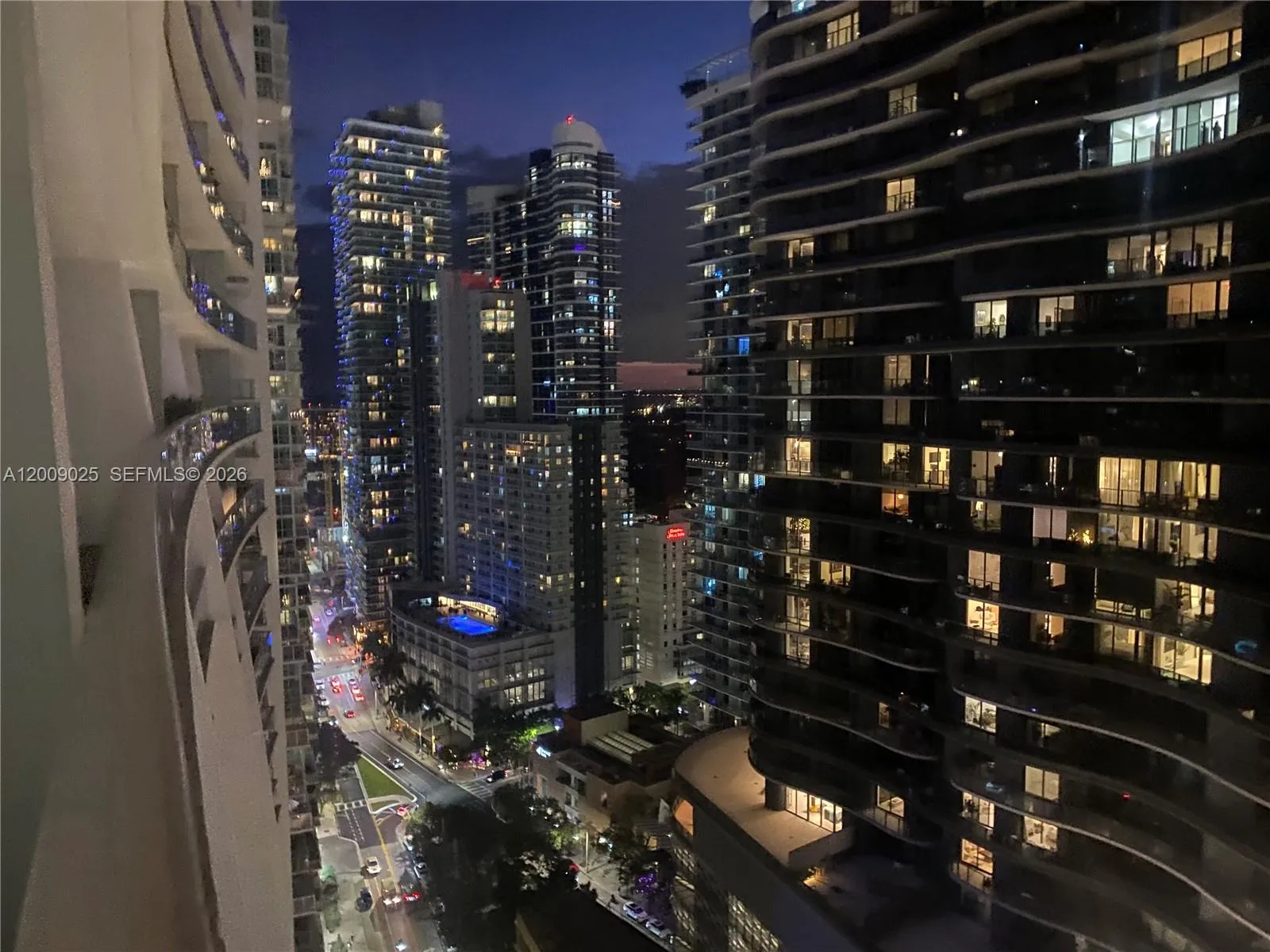 1010 Brickell Ave 2910, Miami, Florida 33131, Miami, Florida 33131, ,1 BathroomBathrooms,Residential Lease,For Rent,1010 Brickell Ave 2910, Miami, Florida 33131,A12009025