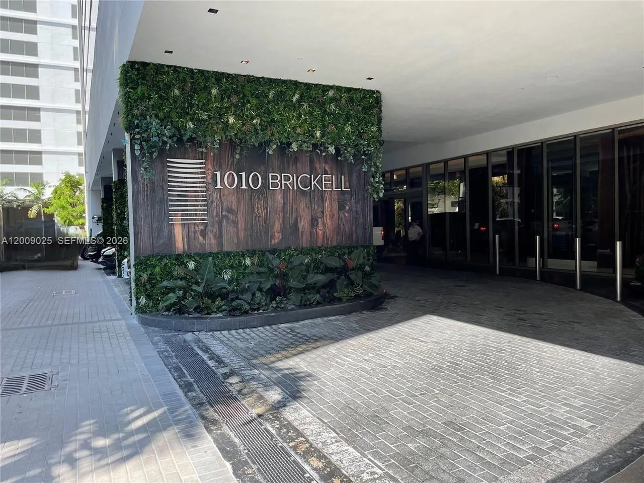 1010 Brickell Ave 2910, Miami, Florida 33131, Miami, Florida 33131, ,1 BathroomBathrooms,Residential Lease,For Rent,1010 Brickell Ave 2910, Miami, Florida 33131,A12009025
