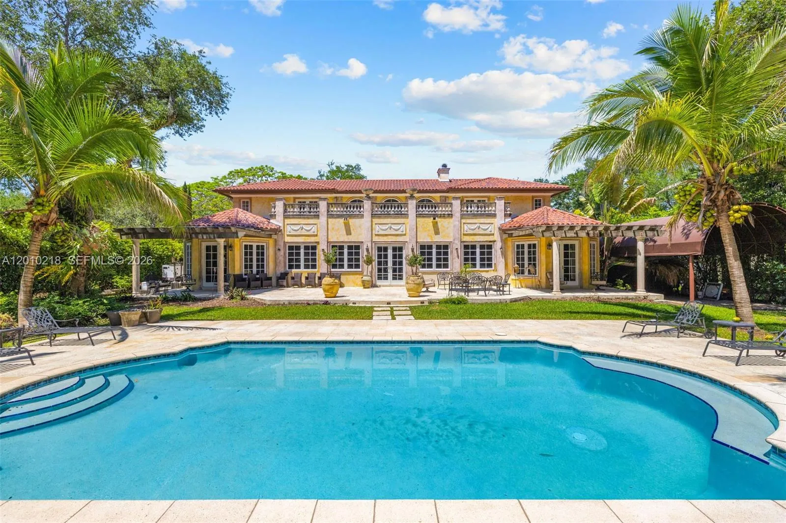 6905 Sw 75th Ave, Miami, Florida 33143, Miami, Florida 33143, 5 Bedrooms Bedrooms, ,5 BathroomsBathrooms,Residential Lease,For Rent,6905 Sw 75th Ave, Miami, Florida 33143,A12010218