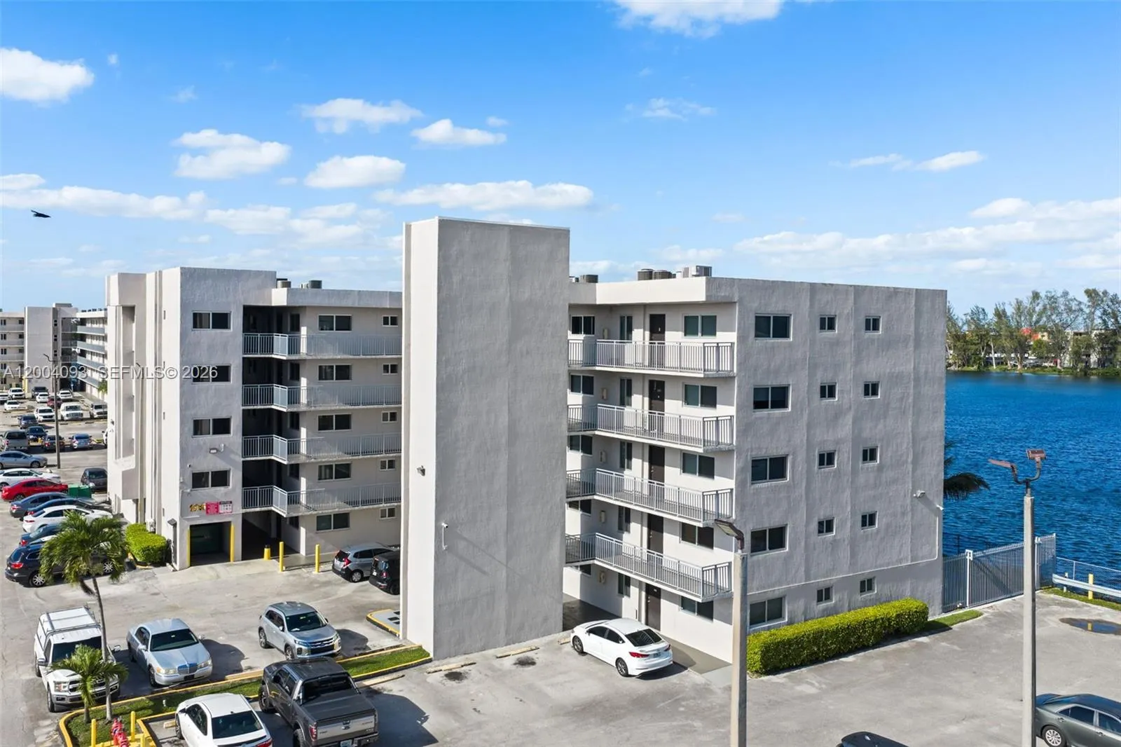 9915 W Okeechobee Rd 2-403, Hialeah Gardens, Flori, Hialeah Gardens, Florida 33016, 3 Bedrooms Bedrooms, ,2 BathroomsBathrooms,Residential,For Sale,9915 W Okeechobee Rd 2-403, Hialeah Gardens, Flori,A12004093