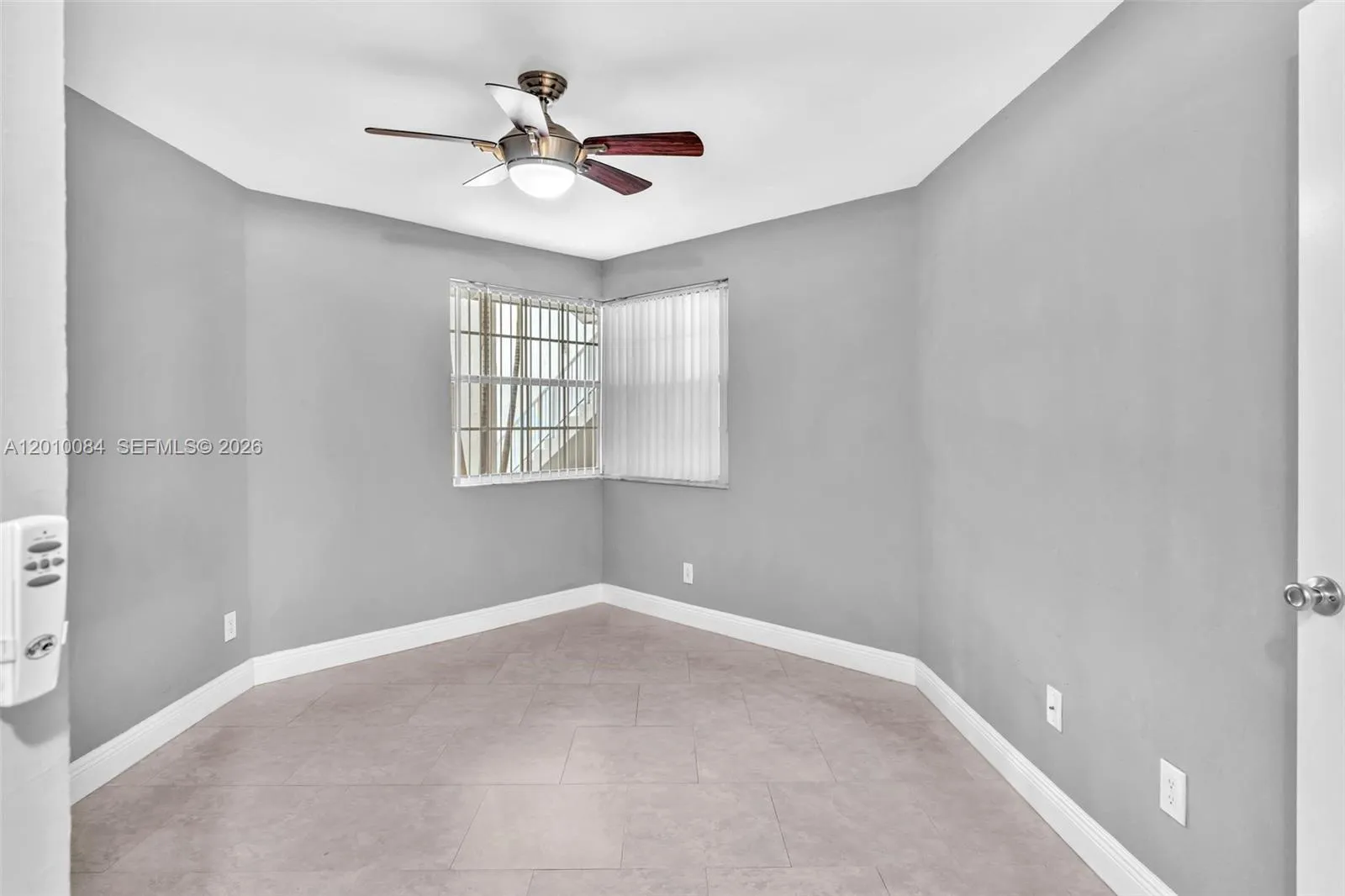 2881 N Oakland Forest Dr 105, Oakland Park, Florid, Oakland Park, Florida 33309, 2 Bedrooms Bedrooms, ,2 BathroomsBathrooms,Residential Lease,For Rent,2881 N Oakland Forest Dr 105, Oakland Park, Florid,A12010084