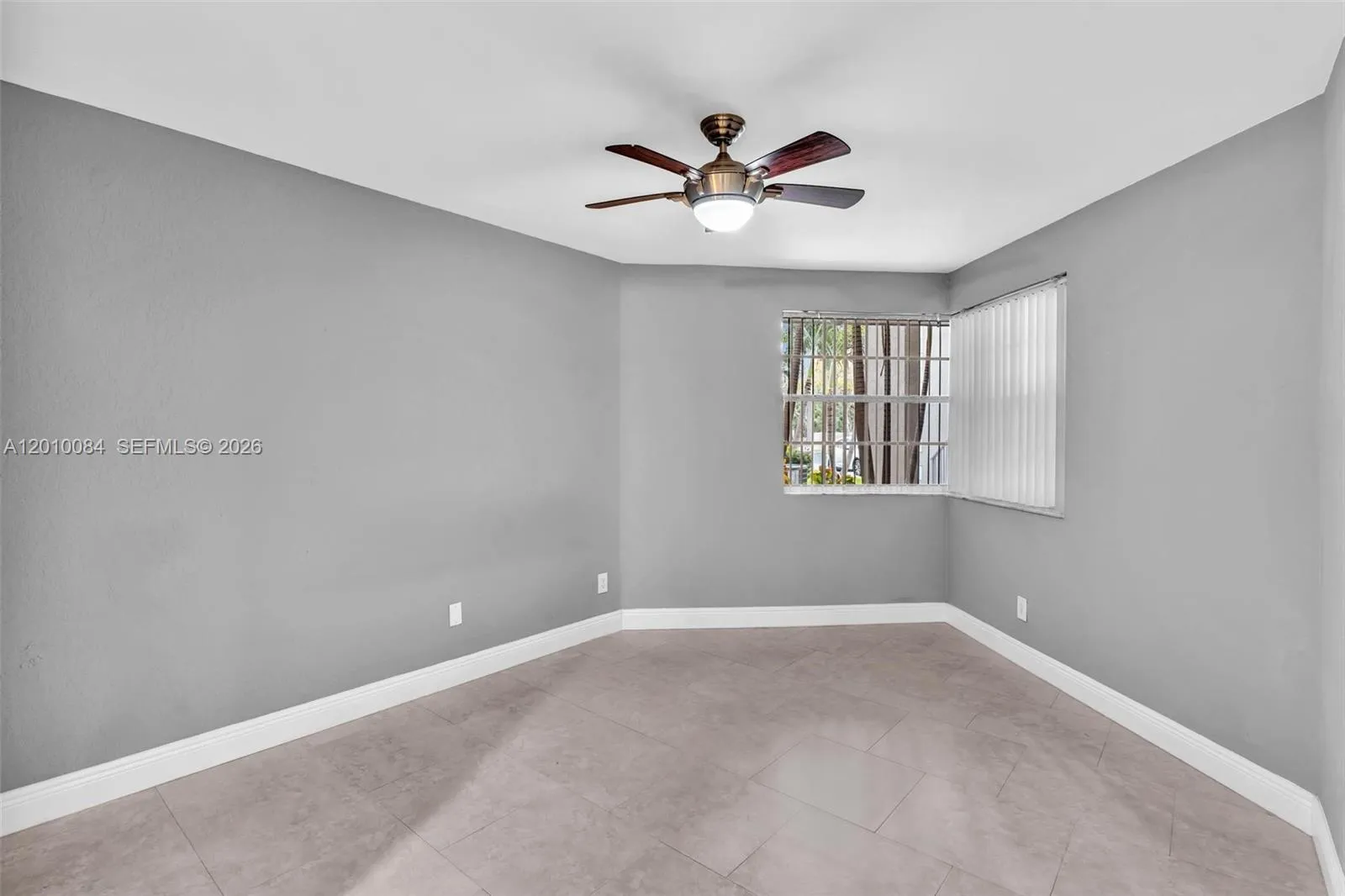 2881 N Oakland Forest Dr 105, Oakland Park, Florid, Oakland Park, Florida 33309, 2 Bedrooms Bedrooms, ,2 BathroomsBathrooms,Residential Lease,For Rent,2881 N Oakland Forest Dr 105, Oakland Park, Florid,A12010084