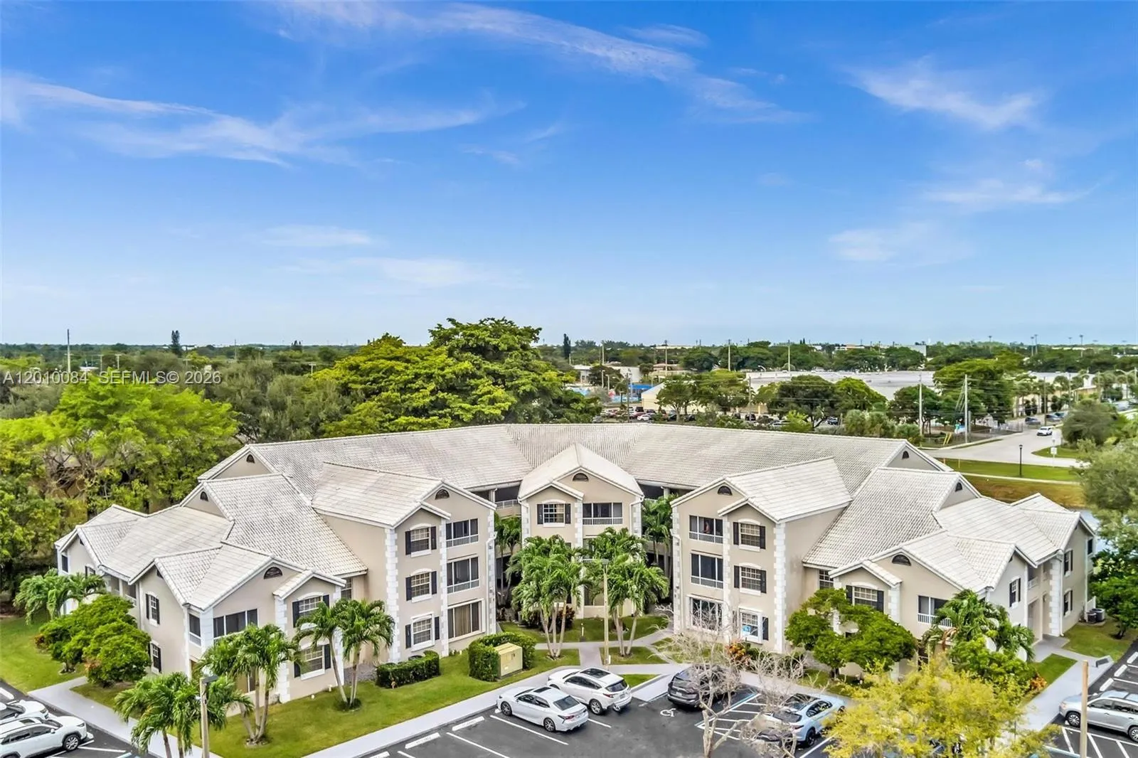 2881 N Oakland Forest Dr 105, Oakland Park, Florid, Oakland Park, Florida 33309, 2 Bedrooms Bedrooms, ,2 BathroomsBathrooms,Residential Lease,For Rent,2881 N Oakland Forest Dr 105, Oakland Park, Florid,A12010084