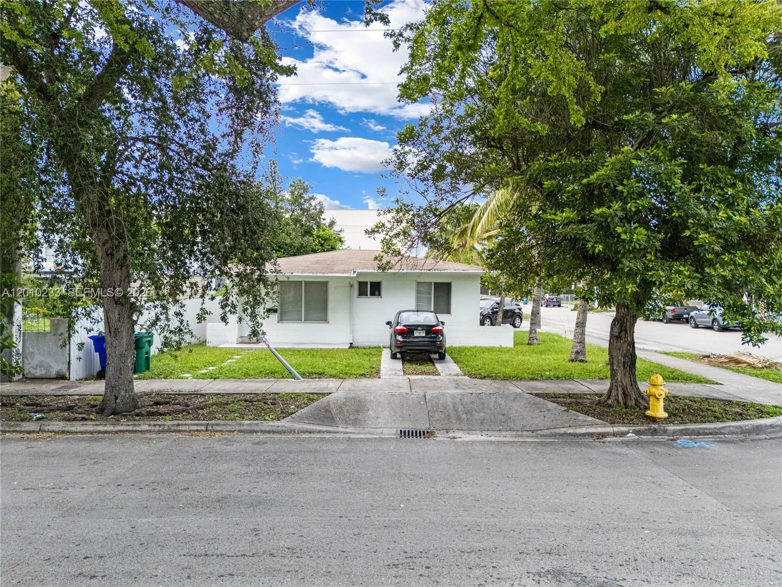 301 Nw 34th St, Miami, Florida 33127, Miami, Florida 33127, ,Residential Income,For Sale,301 Nw 34th St, Miami, Florida 33127,A12010233