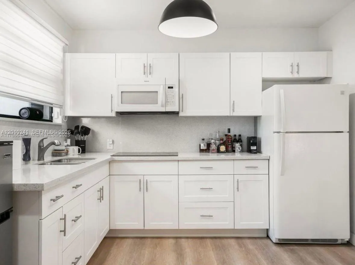 Kitchen 5