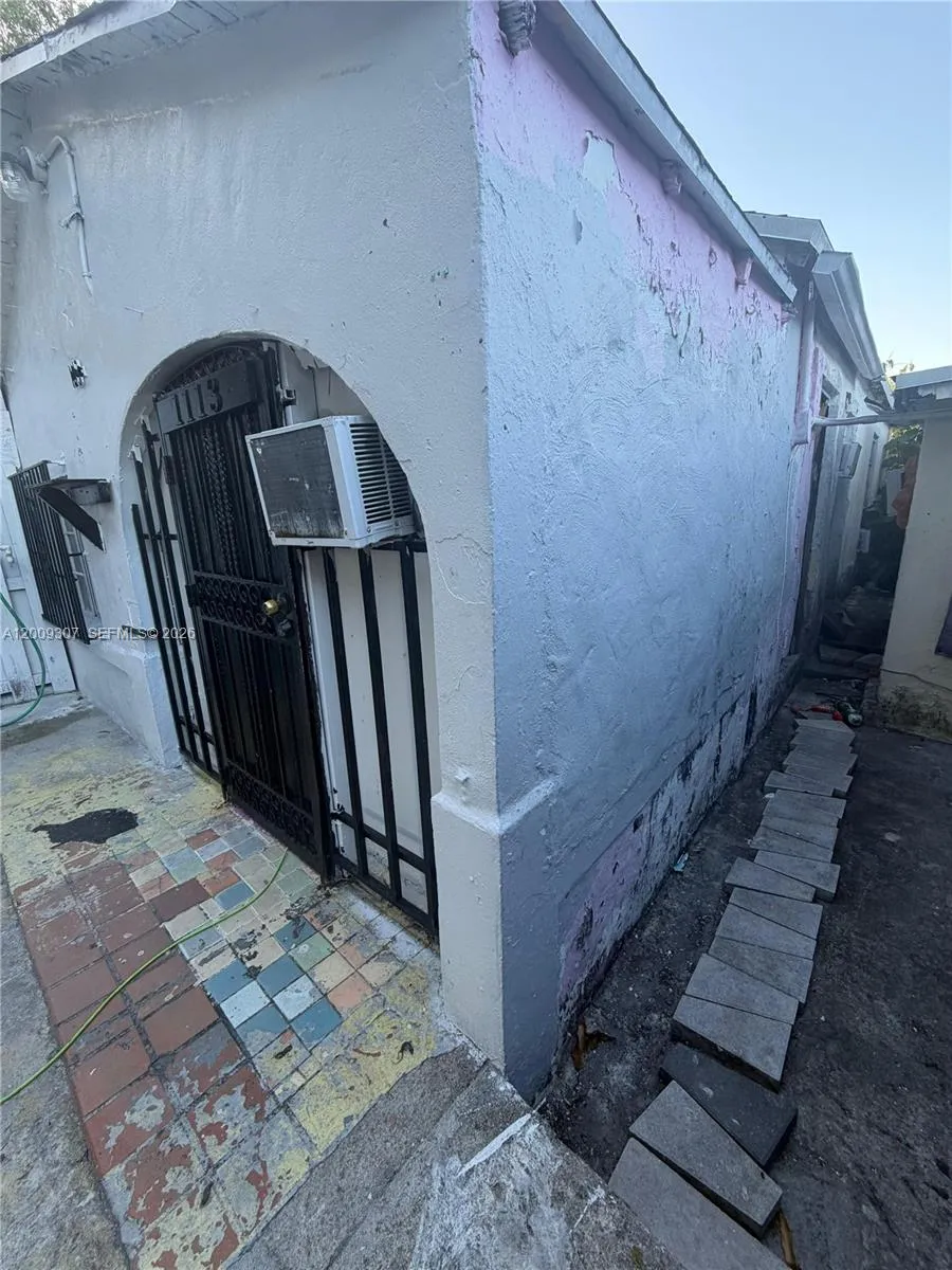 1111 Nw 26th St, Miami, Florida 33127, Miami, Florida 33127, ,Residential Income,For Sale,1111 Nw 26th St, Miami, Florida 33127,A12009307