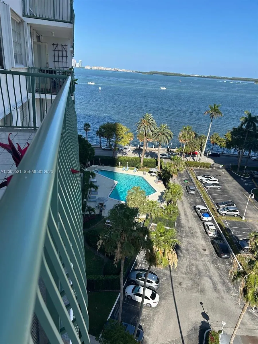 1408 Brickell Bay Dr 1002, Miami, Florida 33131, Miami, Florida 33131, 1 Bedroom Bedrooms, ,1 BathroomBathrooms,Residential Lease,For Rent,1408 Brickell Bay Dr 1002, Miami, Florida 33131,A12009521
