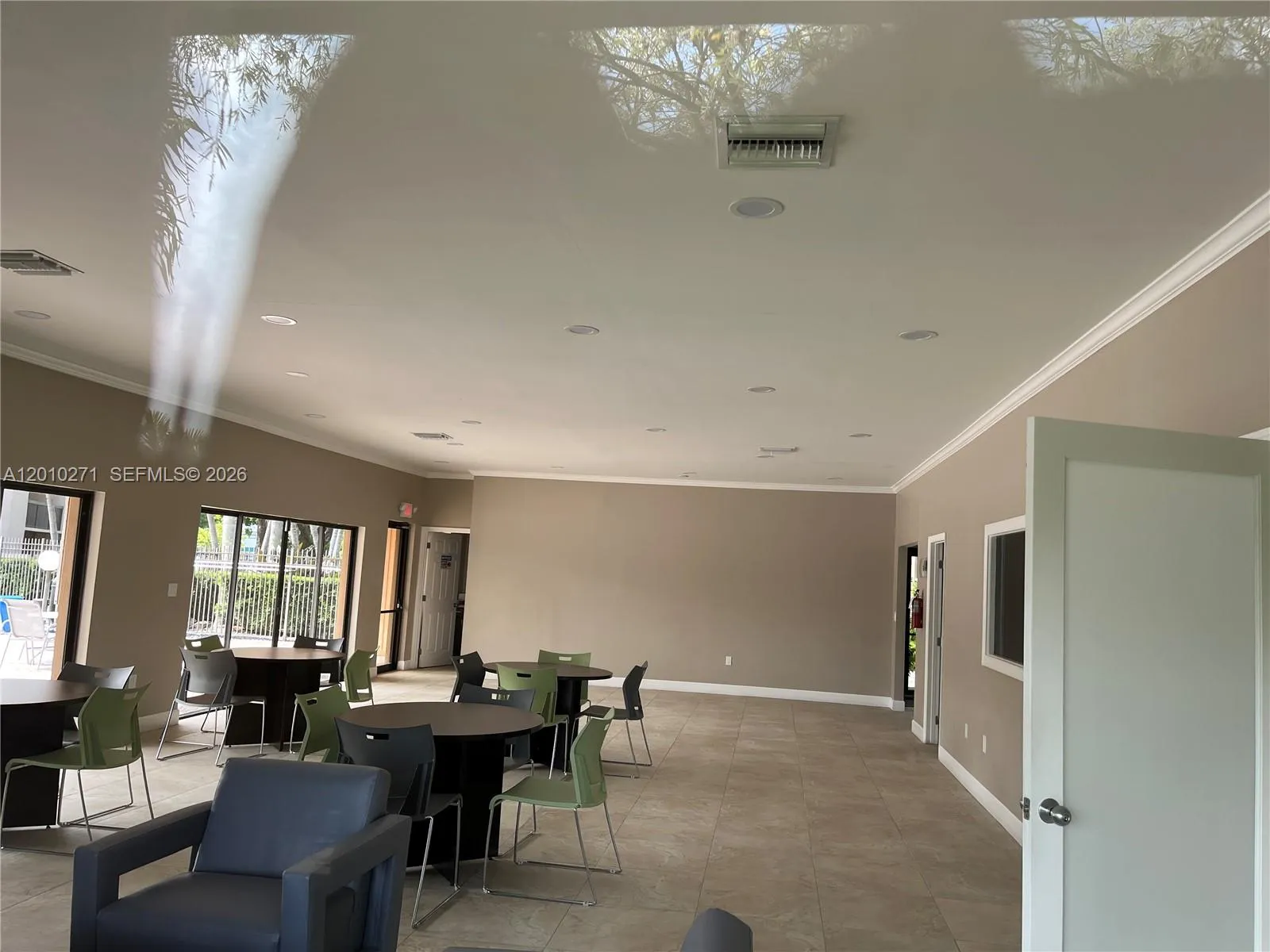 10525 Sw 112th Ave 314, Miami, Florida 33176, Miami, Florida 33176, 1 Bedroom Bedrooms, ,1 BathroomBathrooms,Residential,For Sale,10525 Sw 112th Ave 314, Miami, Florida 33176,A12010271