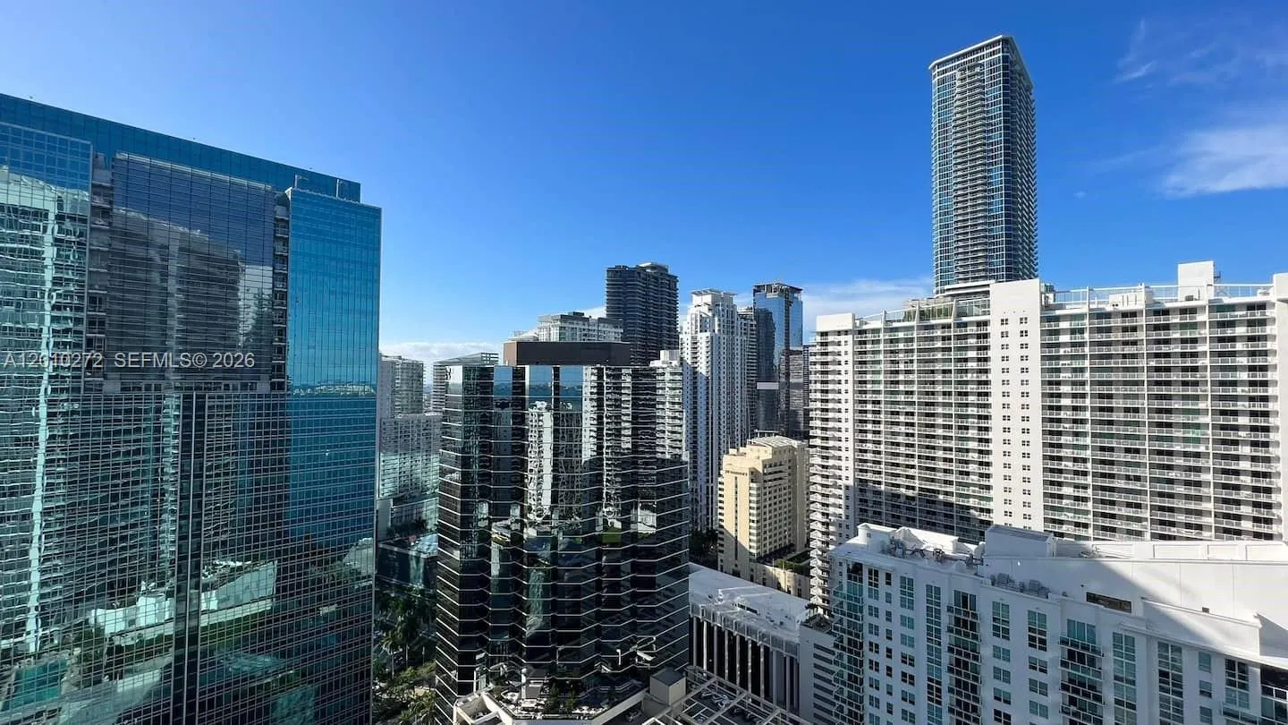 1300 Brickell Bay Dr 3400, Miami, Florida 33131, Miami, Florida 33131, 2 Bedrooms Bedrooms, ,1 BathroomBathrooms,Residential Lease,For Rent,1300 Brickell Bay Dr 3400, Miami, Florida 33131,A12010272
