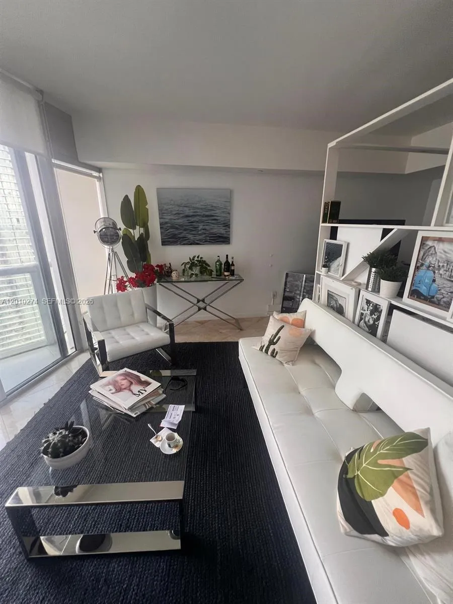 475 Brickell Ave 4508, Miami, Florida 33131, Miami, Florida 33131, ,1 BathroomBathrooms,Residential Lease,For Rent,475 Brickell Ave 4508, Miami, Florida 33131,A12010274