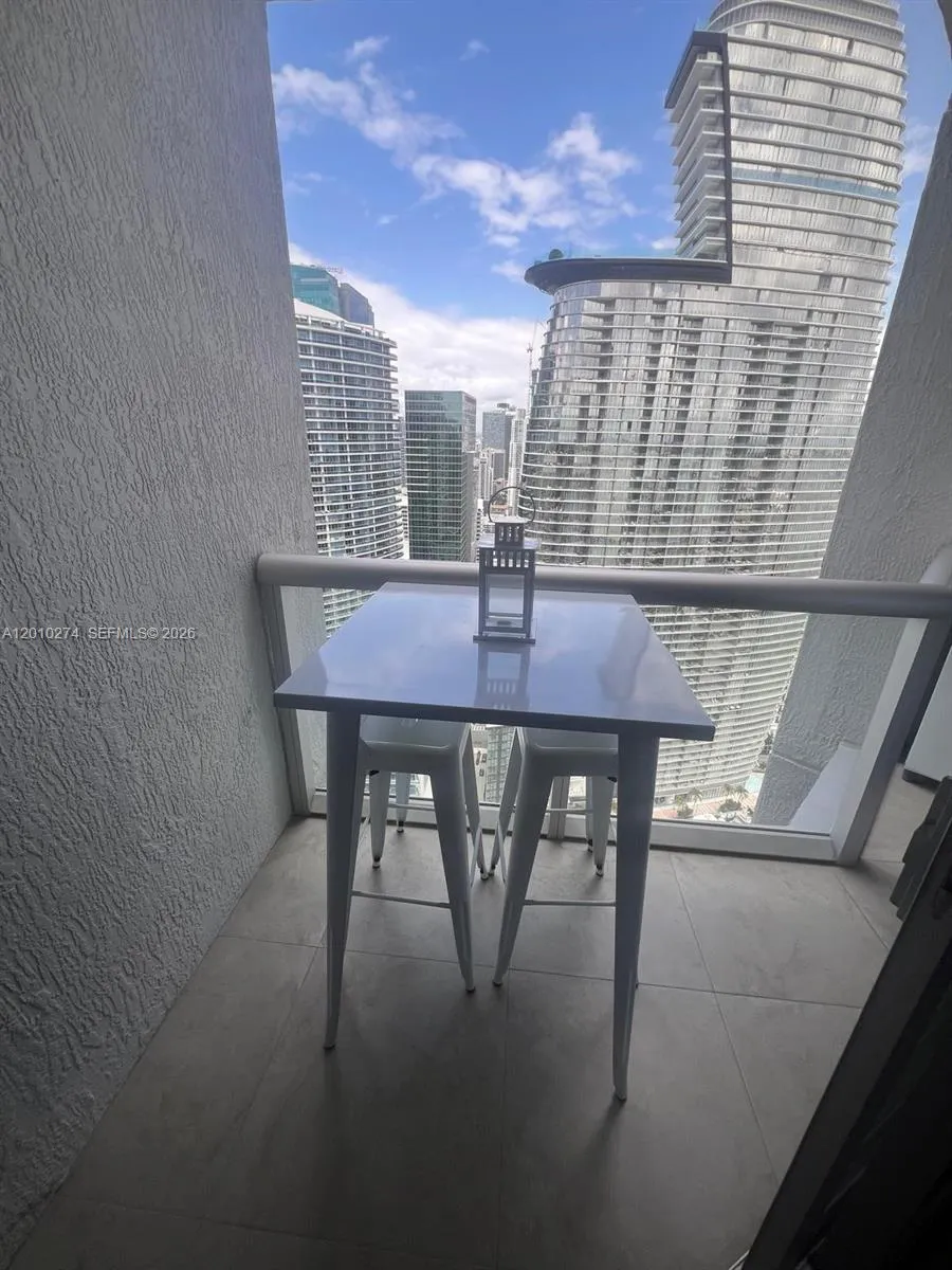 475 Brickell Ave 4508, Miami, Florida 33131, Miami, Florida 33131, ,1 BathroomBathrooms,Residential Lease,For Rent,475 Brickell Ave 4508, Miami, Florida 33131,A12010274