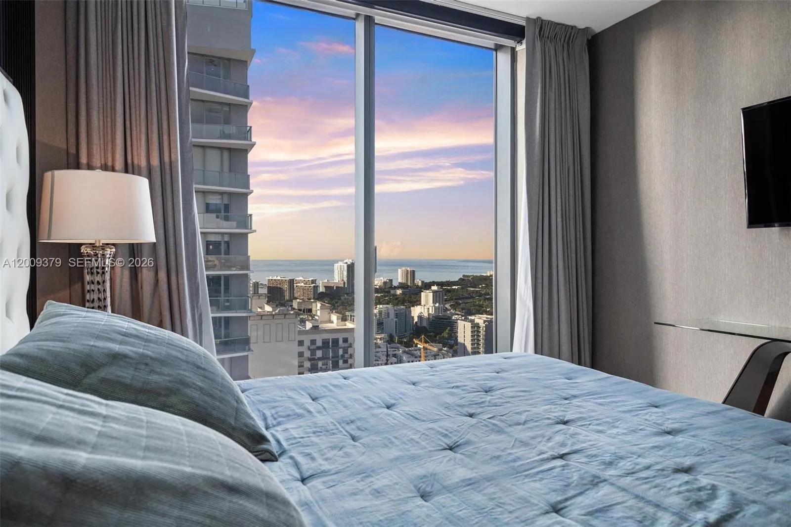 88 Sw 7th St 3801, Miami, Florida 33130, Miami, Florida 33130, 4 Bedrooms Bedrooms, ,4 BathroomsBathrooms,Residential,For Sale,88 Sw 7th St 3801, Miami, Florida 33130,A12009379