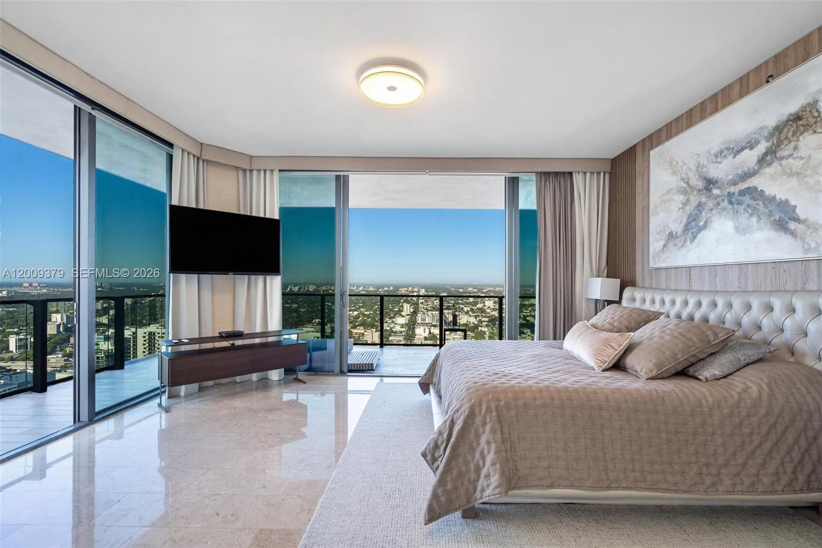 88 Sw 7th St 3801, Miami, Florida 33130, Miami, Florida 33130, 4 Bedrooms Bedrooms, ,4 BathroomsBathrooms,Residential,For Sale,88 Sw 7th St 3801, Miami, Florida 33130,A12009379