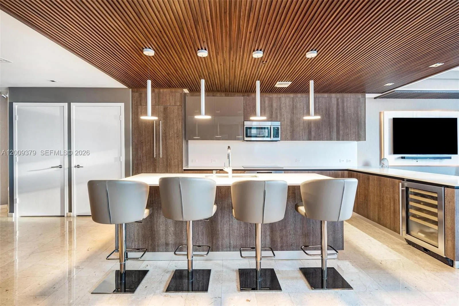 88 Sw 7th St 3801, Miami, Florida 33130, Miami, Florida 33130, 4 Bedrooms Bedrooms, ,4 BathroomsBathrooms,Residential,For Sale,88 Sw 7th St 3801, Miami, Florida 33130,A12009379