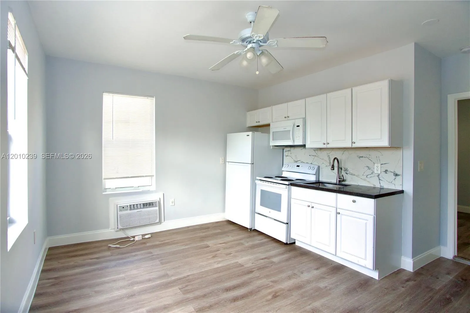 1142 Sw 4th St 15, Miami, Florida 33130, Miami, Florida 33130, 1 Bedroom Bedrooms, ,1 BathroomBathrooms,Residential Lease,For Rent,1142 Sw 4th St 15, Miami, Florida 33130,A12010239