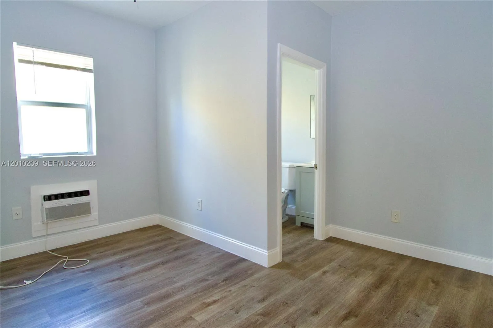 1142 Sw 4th St 15, Miami, Florida 33130, Miami, Florida 33130, 1 Bedroom Bedrooms, ,1 BathroomBathrooms,Residential Lease,For Rent,1142 Sw 4th St 15, Miami, Florida 33130,A12010239