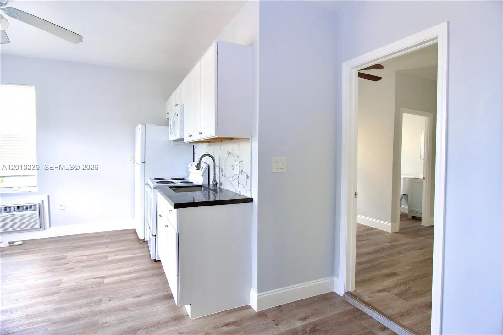 1142 Sw 4th St 15, Miami, Florida 33130, Miami, Florida 33130, 1 Bedroom Bedrooms, ,1 BathroomBathrooms,Residential Lease,For Rent,1142 Sw 4th St 15, Miami, Florida 33130,A12010239