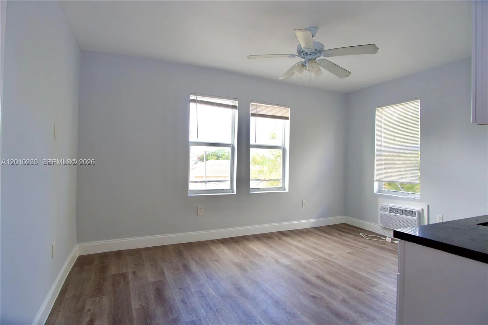 1142 Sw 4th St 15, Miami, Florida 33130, Miami, Florida 33130, 1 Bedroom Bedrooms, ,1 BathroomBathrooms,Residential Lease,For Rent,1142 Sw 4th St 15, Miami, Florida 33130,A12010239