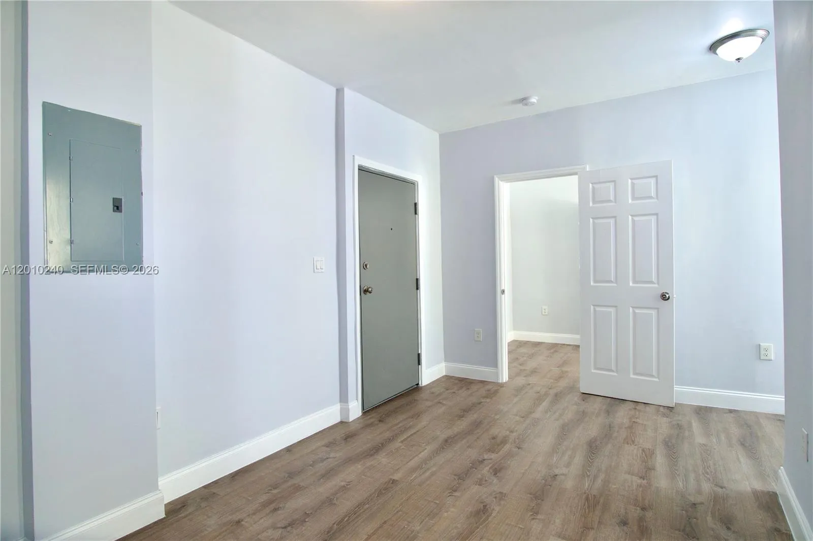 1142 Sw 4th St 17, Miami, Florida 33130, Miami, Florida 33130, 1 Bedroom Bedrooms, ,1 BathroomBathrooms,Residential Lease,For Rent,1142 Sw 4th St 17, Miami, Florida 33130,A12010240