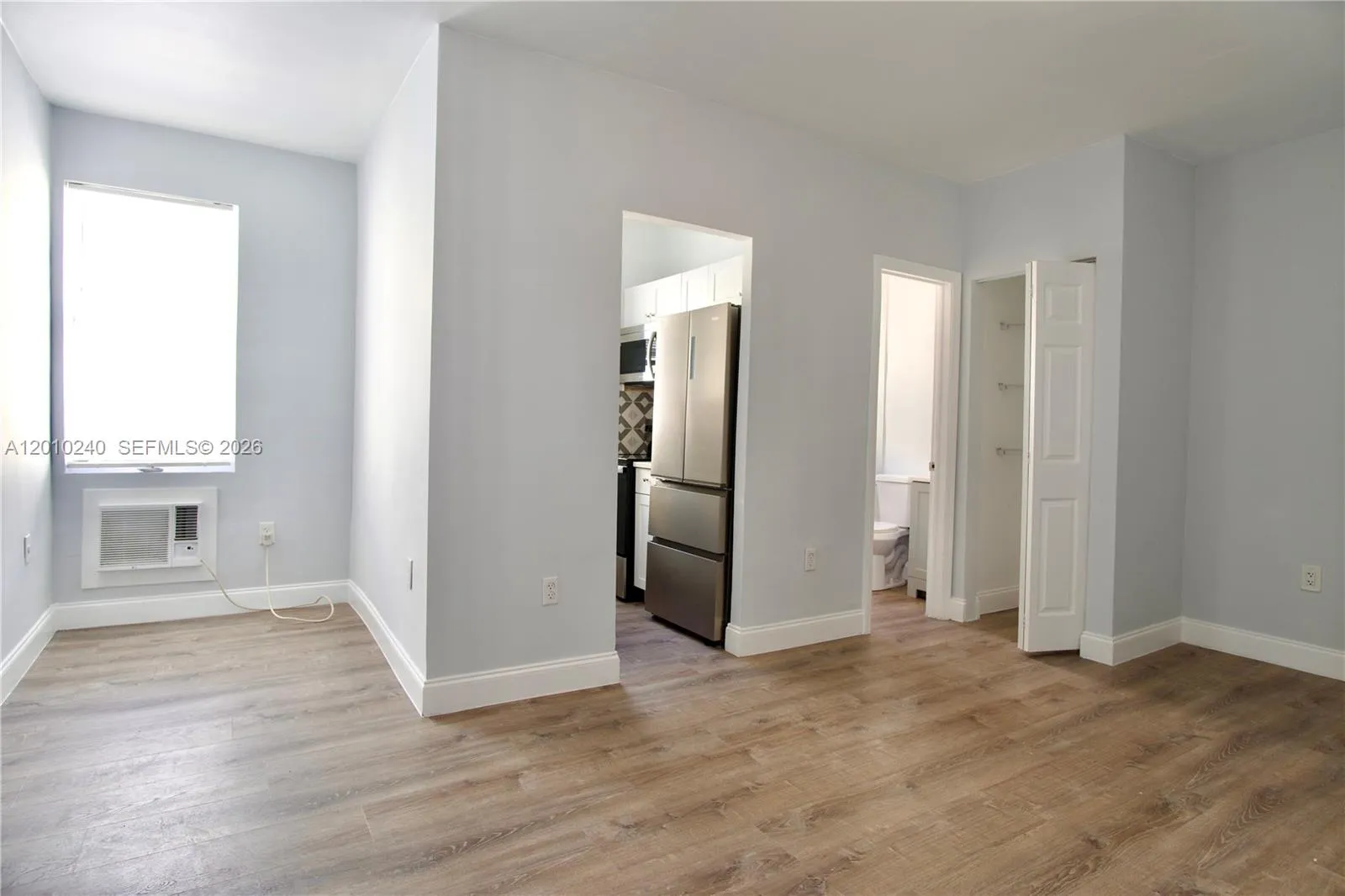 1142 Sw 4th St 17, Miami, Florida 33130, Miami, Florida 33130, 1 Bedroom Bedrooms, ,1 BathroomBathrooms,Residential Lease,For Rent,1142 Sw 4th St 17, Miami, Florida 33130,A12010240