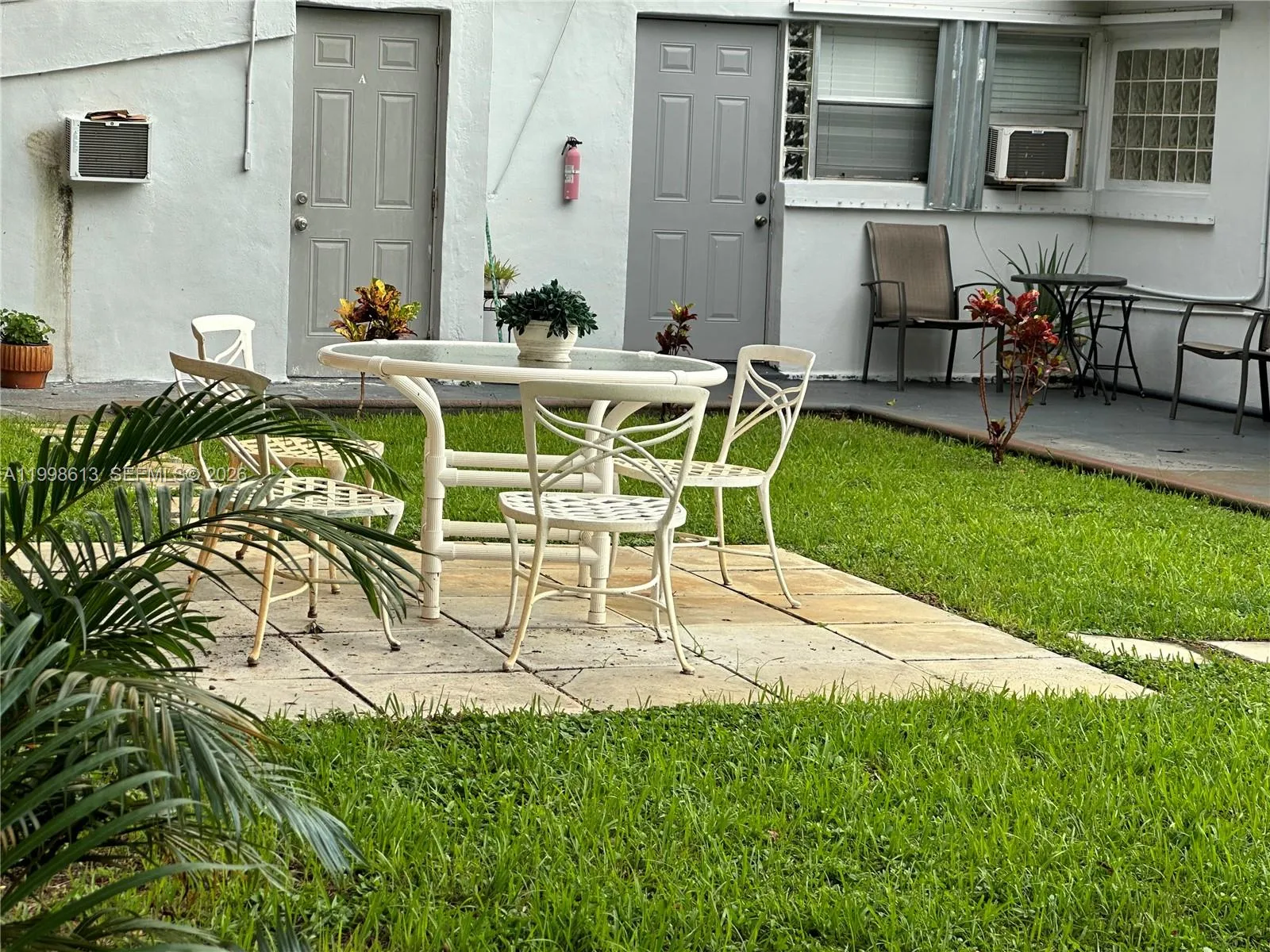 7121 Taft St A, Hollywood, Florida 33024, Hollywood, Florida 33024, ,1 BathroomBathrooms,Residential Lease,For Rent,7121 Taft St A, Hollywood, Florida 33024,A11998613