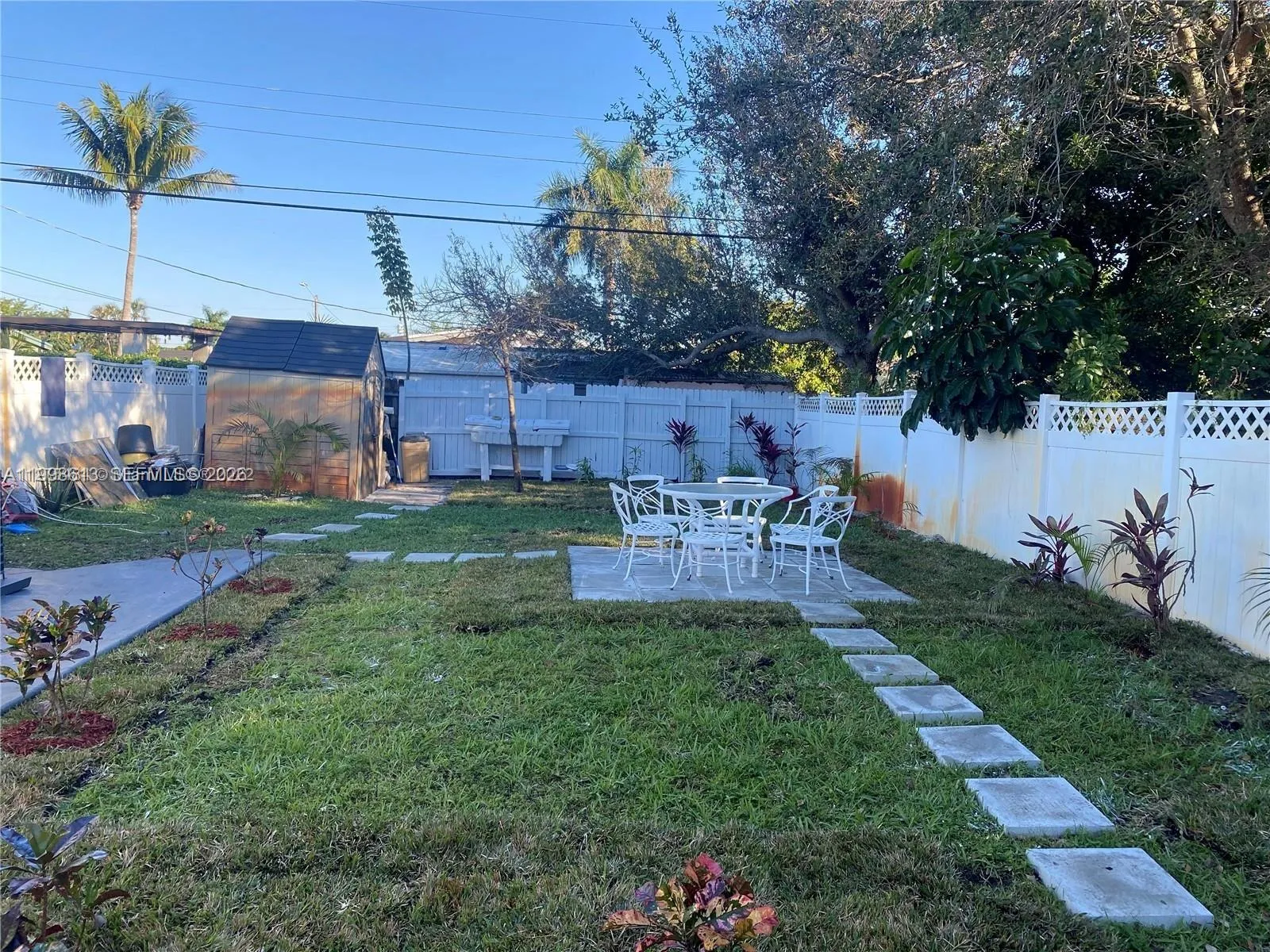 7121 Taft St A, Hollywood, Florida 33024, Hollywood, Florida 33024, ,1 BathroomBathrooms,Residential Lease,For Rent,7121 Taft St A, Hollywood, Florida 33024,A11998613