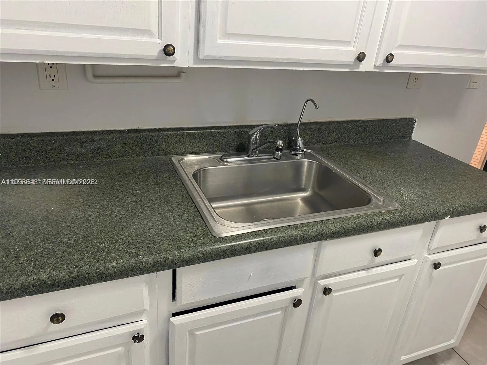 7121 Taft St A, Hollywood, Florida 33024, Hollywood, Florida 33024, ,1 BathroomBathrooms,Residential Lease,For Rent,7121 Taft St A, Hollywood, Florida 33024,A11998613