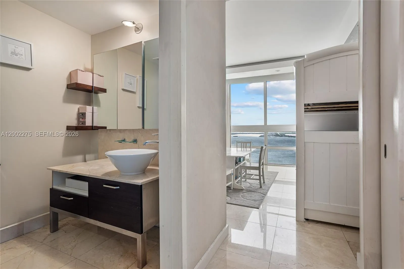 218 Se 14th St 2105, Miami, Florida 33131, Miami, Florida 33131, 2 Bedrooms Bedrooms, ,2 BathroomsBathrooms,Residential,For Sale,218 Se 14th St 2105, Miami, Florida 33131,A12002275