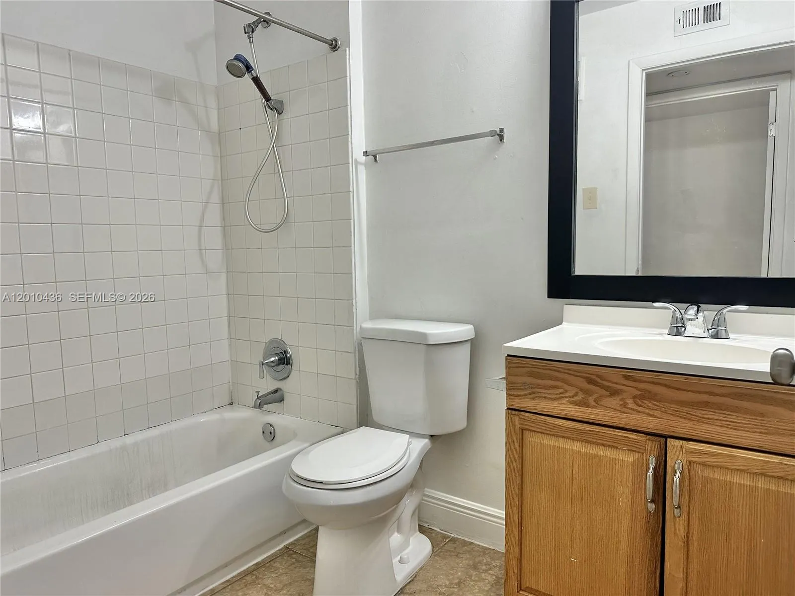 15300 Sw 106th Ter 506, Miami, Florida 33196, Miami, Florida 33196, 1 Bedroom Bedrooms, ,1 BathroomBathrooms,Residential Lease,For Rent,15300 Sw 106th Ter 506, Miami, Florida 33196,A12010436