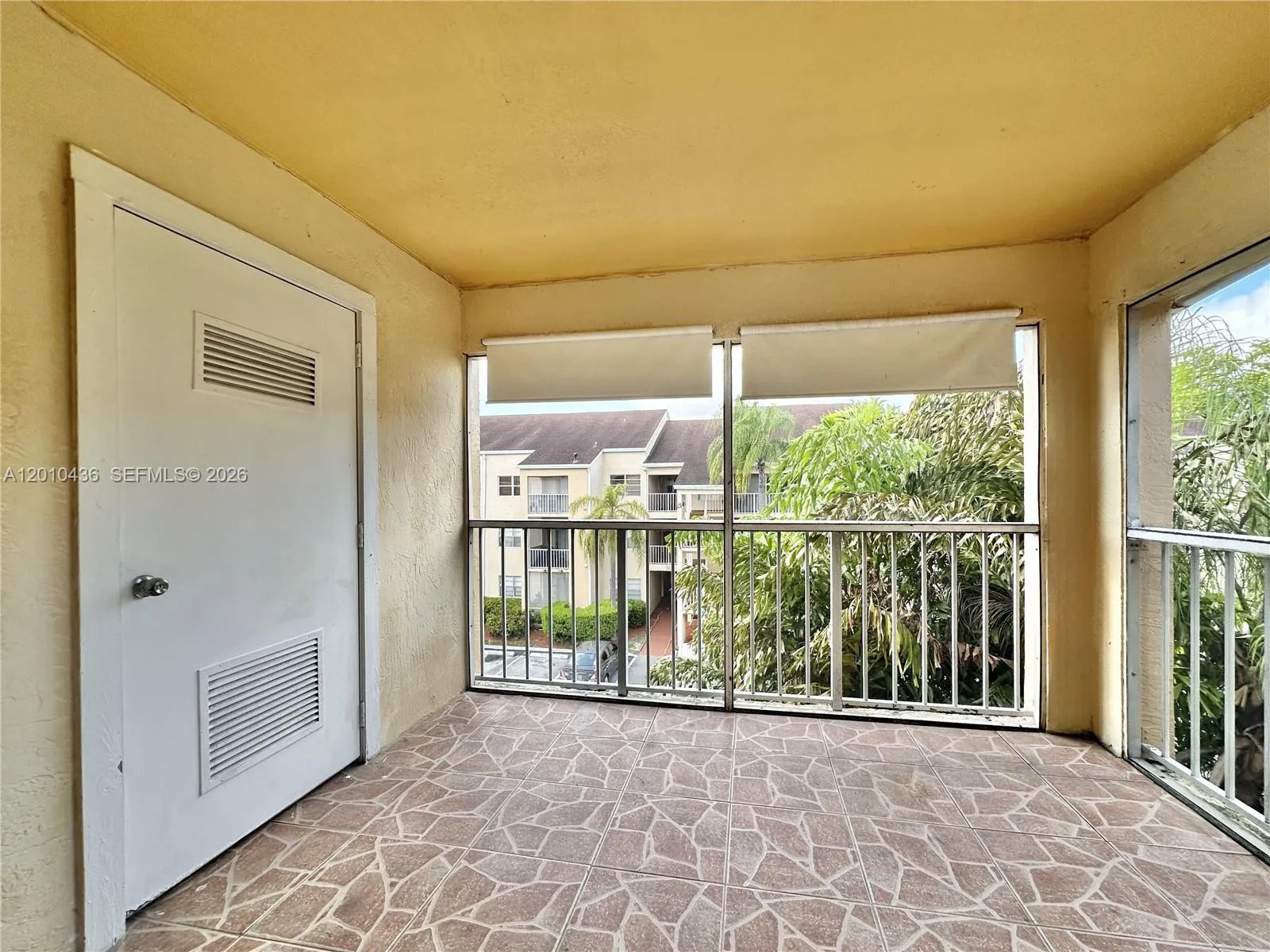 15300 Sw 106th Ter 506, Miami, Florida 33196, Miami, Florida 33196, 1 Bedroom Bedrooms, ,1 BathroomBathrooms,Residential Lease,For Rent,15300 Sw 106th Ter 506, Miami, Florida 33196,A12010436