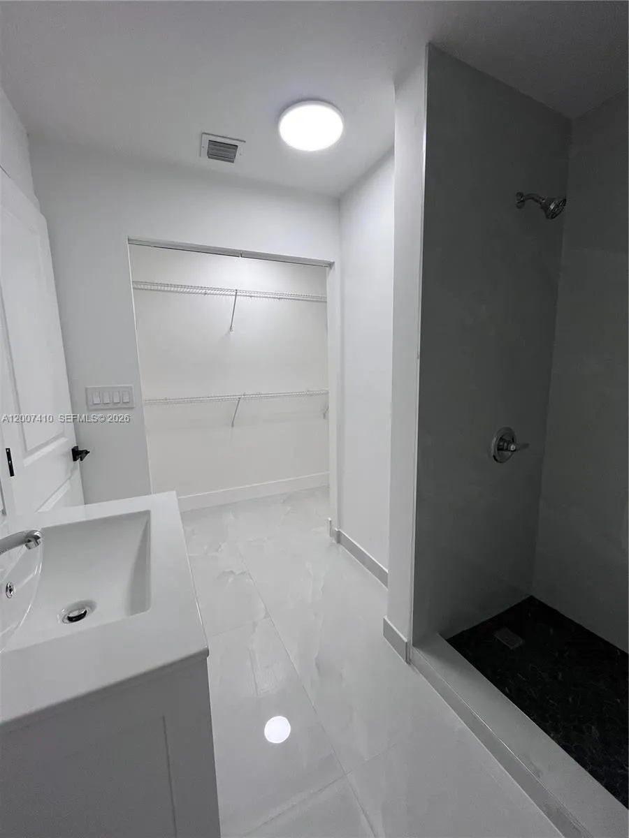 10058 Sw 156th Ct, Miami, Florida 33196, Miami, Florida 33196, 3 Bedrooms Bedrooms, ,3 BathroomsBathrooms,Residential Lease,For Rent,10058 Sw 156th Ct, Miami, Florida 33196,A12007410