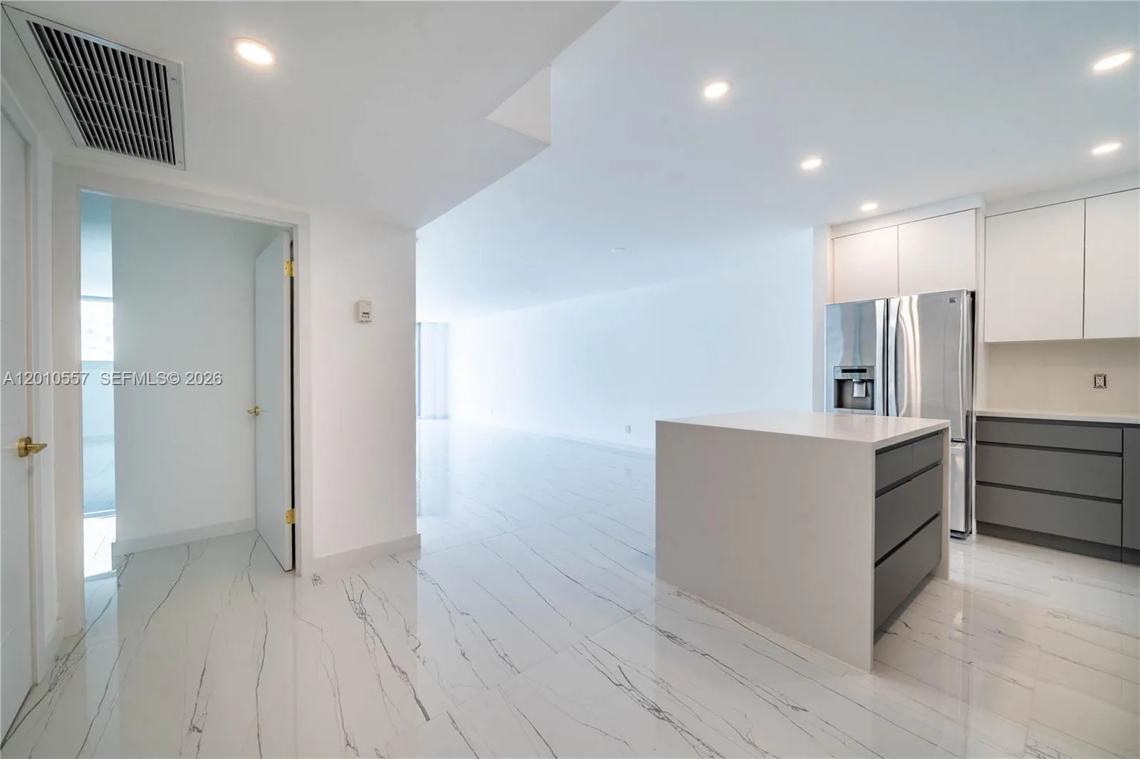 19380 Collins Ave 1105, Sunny Isles Beach, Florida, Sunny Isles Beach, Florida 33160, 1 Bedroom Bedrooms, ,1 BathroomBathrooms,Residential Lease,For Rent,19380 Collins Ave 1105, Sunny Isles Beach, Florida,A12010557