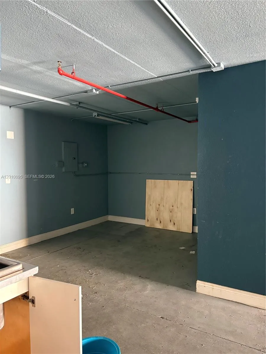 16300 Sw 137th Ave 116, Miami, Florida 33177, Miami, Florida 33177, ,Commercial Lease,For Rent,16300 Sw 137th Ave 116, Miami, Florida 33177,A12010095