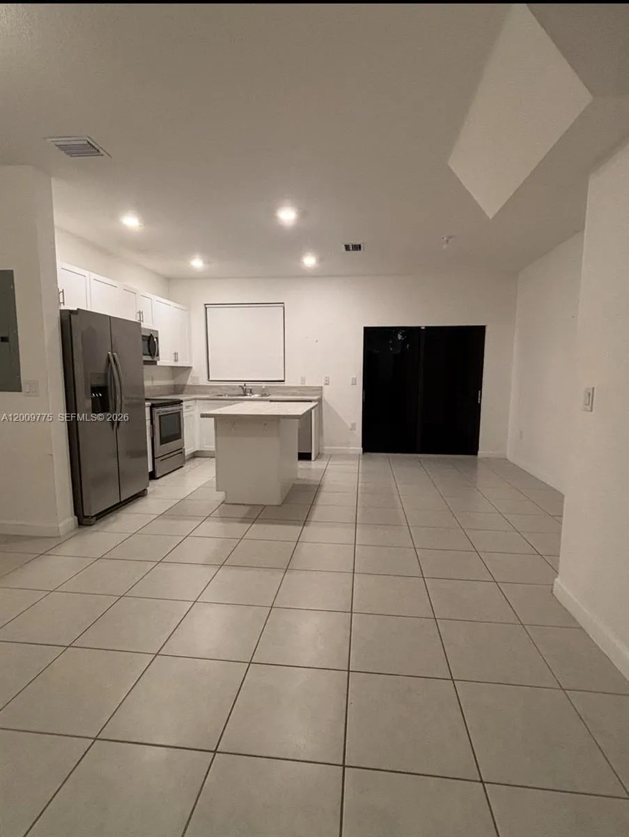 20964 Ne 8th Ave, Miami, Florida 33179, Miami, Florida 33179, 3 Bedrooms Bedrooms, ,3 BathroomsBathrooms,Residential Lease,For Rent,20964 Ne 8th Ave, Miami, Florida 33179,A12009775