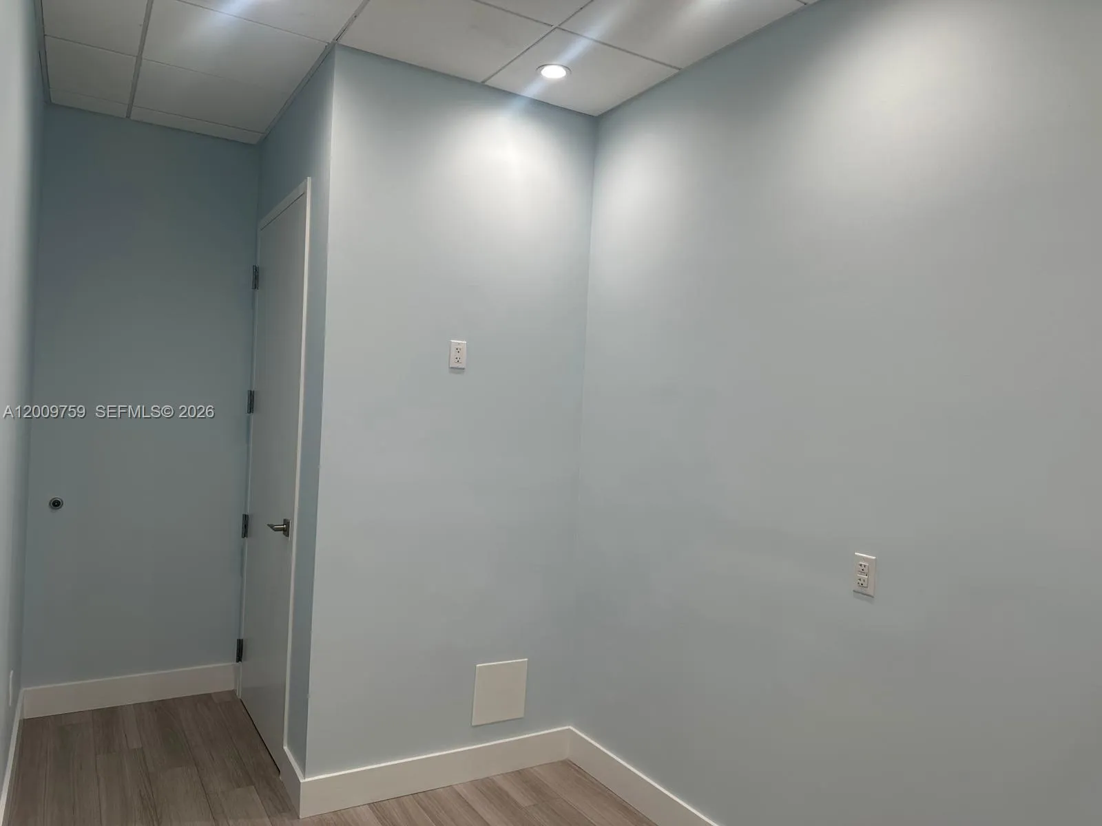 EGG ROOM