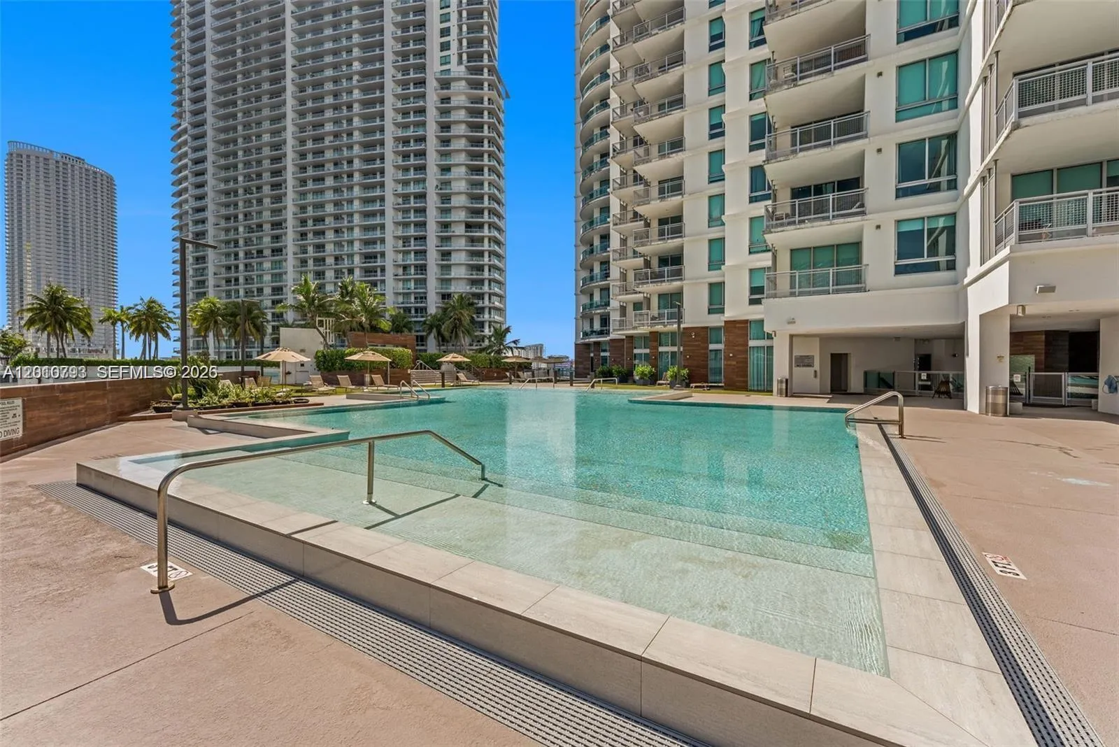 350 S Miami Ave 3307, Miami, Florida 33130, Miami, Florida 33130, 1 Bedroom Bedrooms, ,1 BathroomBathrooms,Residential,For Sale,350 S Miami Ave 3307, Miami, Florida 33130,A12010793