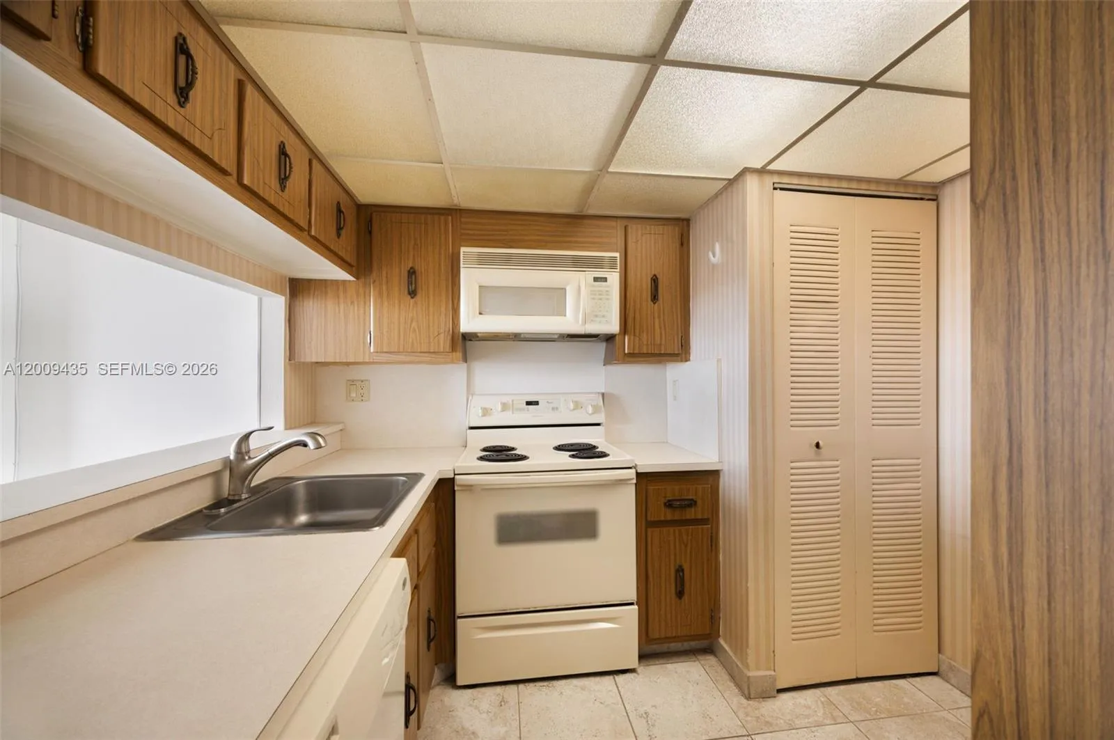 600 Ne 36th St 1109, Miami, Florida 33137, Miami, Florida 33137, 1 Bedroom Bedrooms, ,1 BathroomBathrooms,Residential,For Sale,600 Ne 36th St 1109, Miami, Florida 33137,A12009435