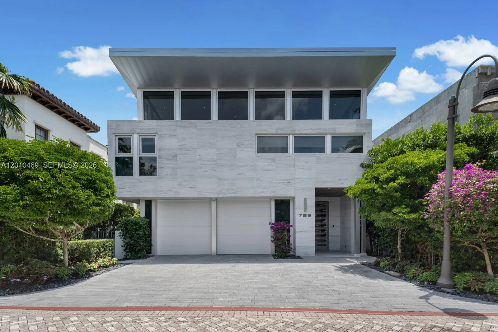 7815 Atlantic Way, Miami Beach, Florida 33141, Miami Beach, Florida 33141, 5 Bedrooms Bedrooms, ,6 BathroomsBathrooms,Residential,For Sale,7815 Atlantic Way, Miami Beach, Florida 33141,A12010469