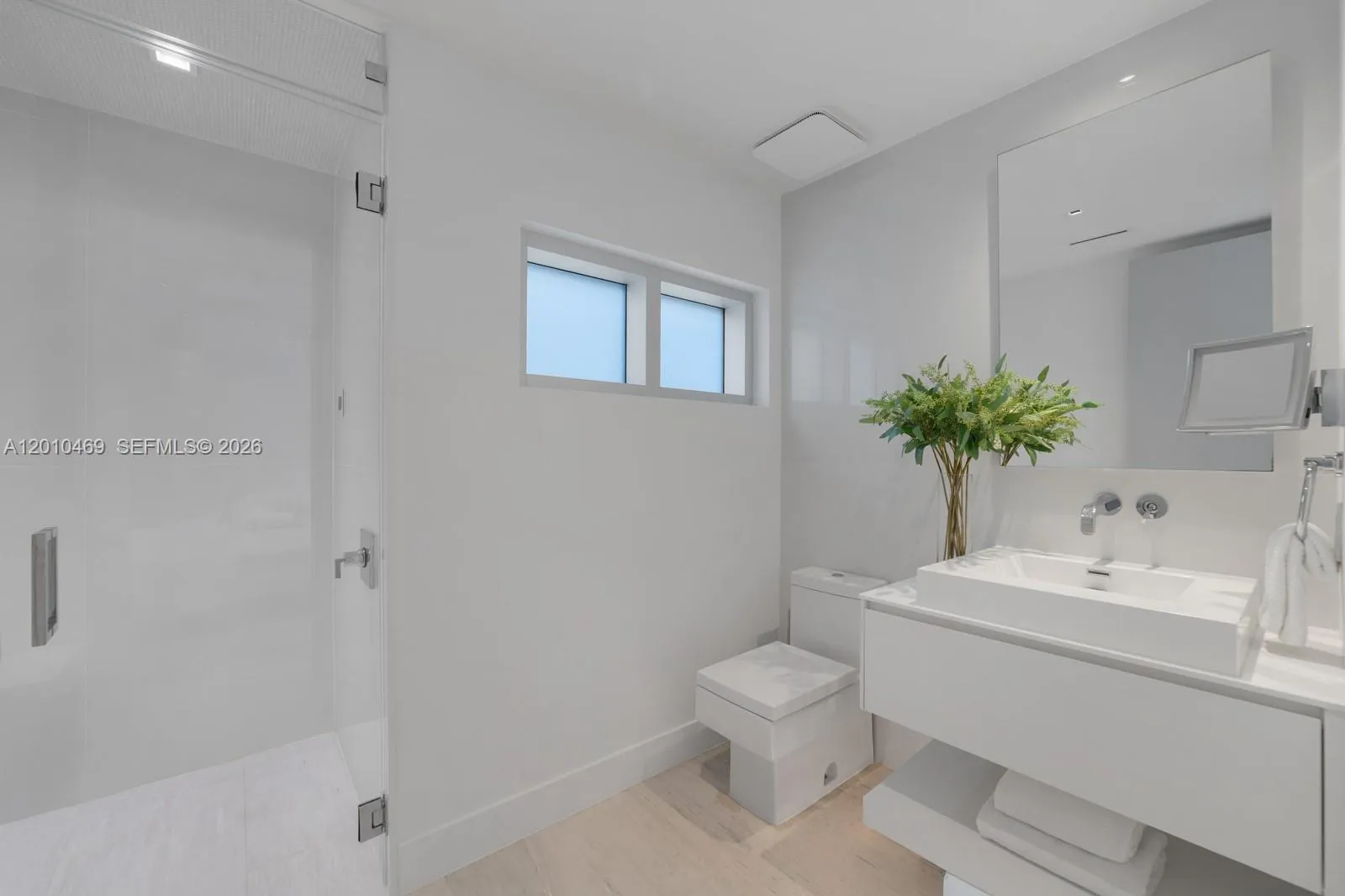 7815 Atlantic Way, Miami Beach, Florida 33141, Miami Beach, Florida 33141, 5 Bedrooms Bedrooms, ,6 BathroomsBathrooms,Residential,For Sale,7815 Atlantic Way, Miami Beach, Florida 33141,A12010469